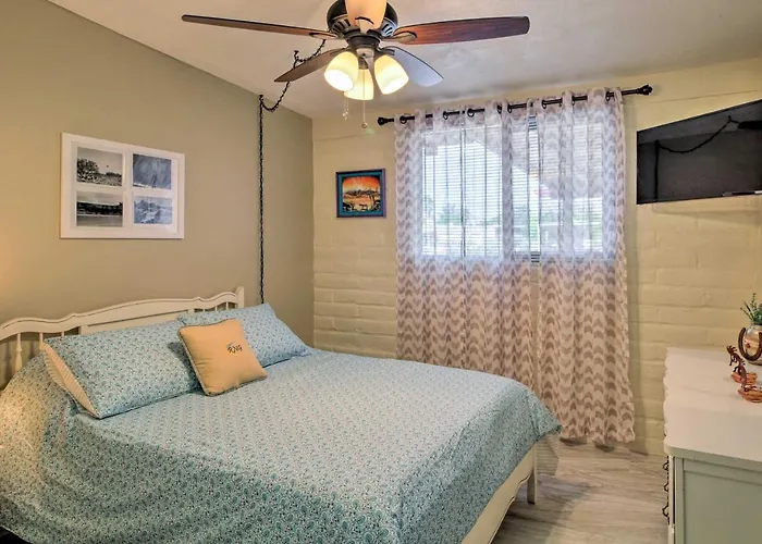 Renovated Gomez Casita W/ Yard < 7 Mi To Dt