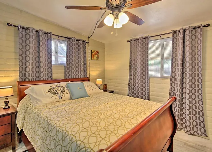 Renovated Gomez Casita W/ Yard < 7 Mi To Dt * Tucson