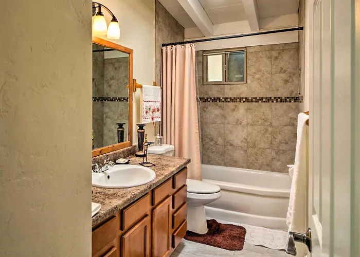 Renovated Gomez Casita W/ Yard < 7 Mi To Dt Tucson