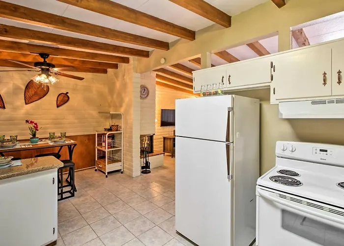 Renovated Gomez Casita W/ Yard < 7 Mi To Dt Ferienhaus